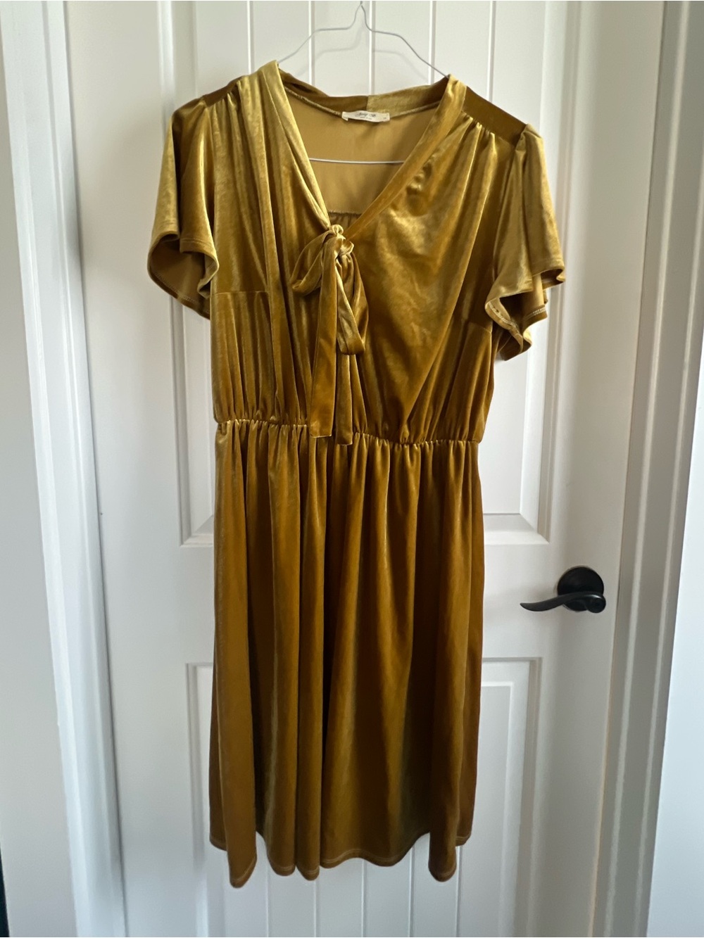 ModCloth Jessy B velvet dress